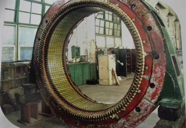 50KA開關試驗發電機組 電動機定子修理